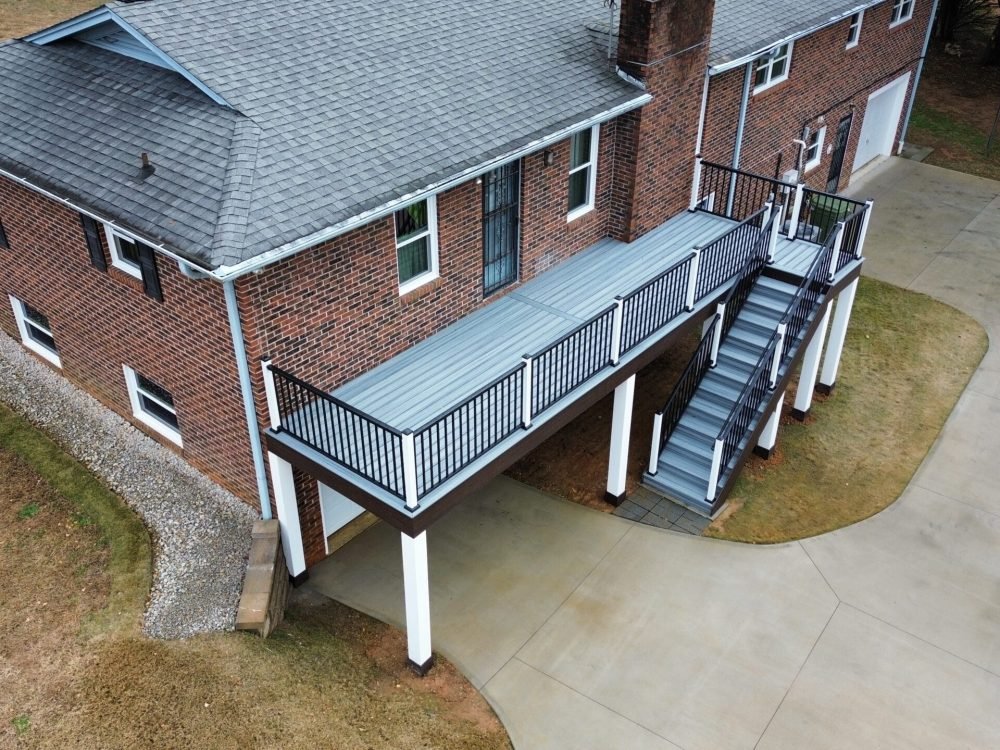 deck-builder-in-wade-hampton
